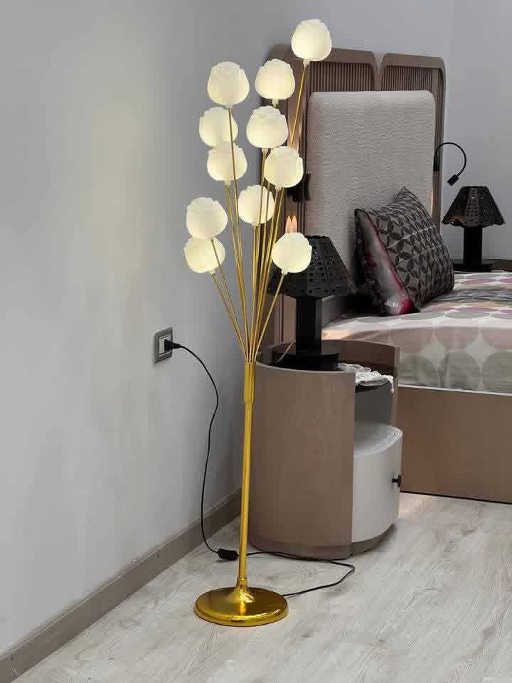 Luxury Rose Floor Lamp